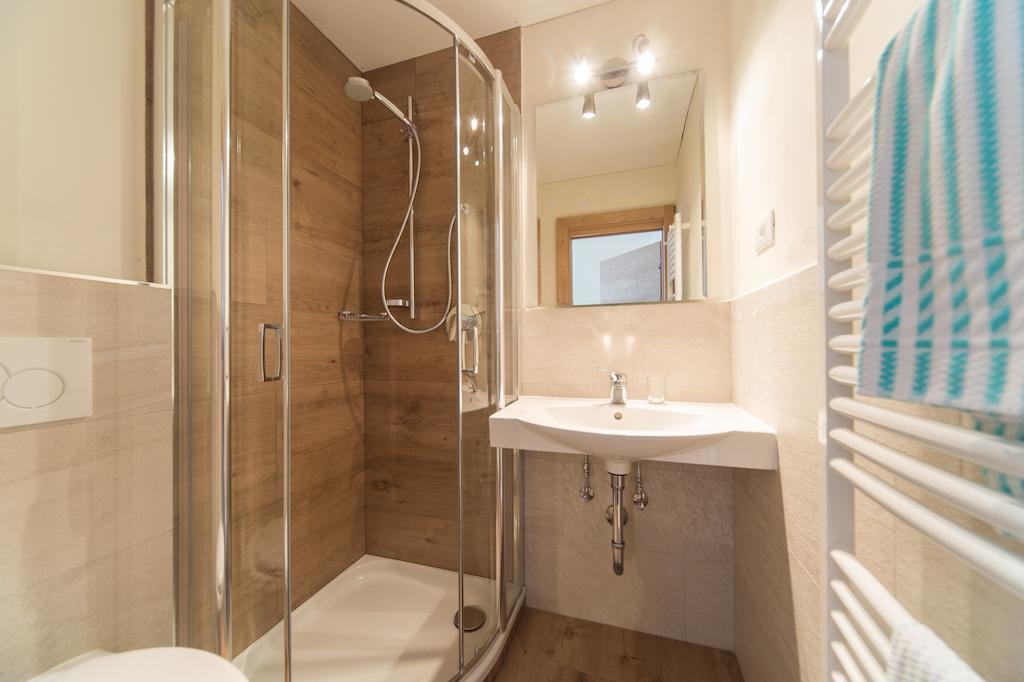 Kedul Lodge Santa Cristina Val Gardena Rum bild